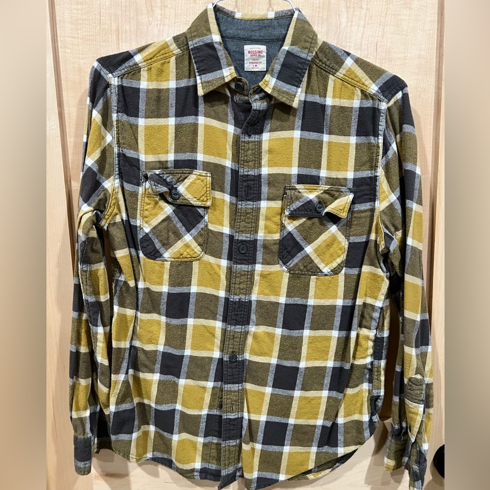 Mossimo flannel shirt